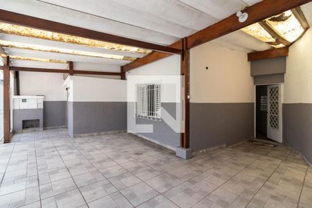 Casa à venda com 140m², 3 quartos e 2 vagasGaragem