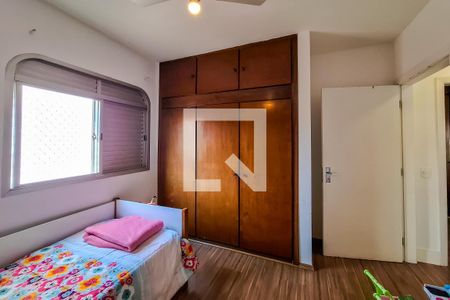 Apartamento à venda com 99m², 3 quartos e 1 vagaQuarto 2