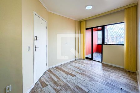 Sala de apartamento para alugar com 3 quartos, 70m² em Cambuci, São Paulo