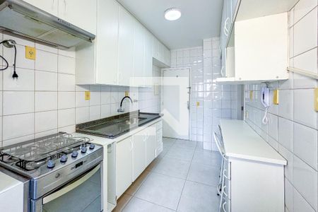 Apartamento para alugar com 70m², 3 quartos e 2 vagas Apartamento para alugar com 70m², 3 quartos e 2 vagasCozinha