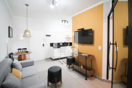 Sala de apartamento para alugar com 1 quarto, 32m² em Indianópolis, São Paulo