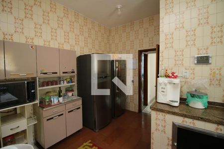 Casa à venda com 50m², 4 quartos e 2 vagasCozinha