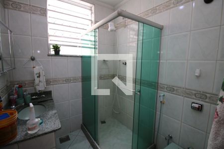 Casa à venda com 50m², 4 quartos e 2 vagasBanheiro Social 2