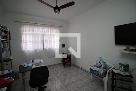 Casa à venda com 50m², 4 quartos e 2 vagasQuarto 4