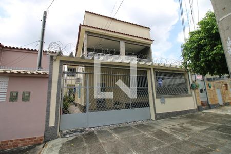 Casa à venda com 50m², 4 quartos e 2 vagasFachada da casa