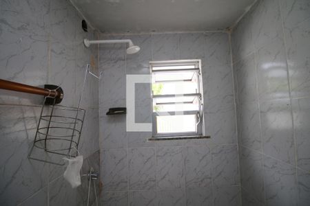 Casa à venda com 50m², 4 quartos e 2 vagasBanheiro de serviço