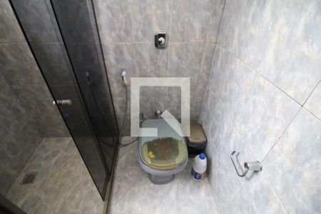 Casa à venda com 50m², 4 quartos e 2 vagasBanheiro Social