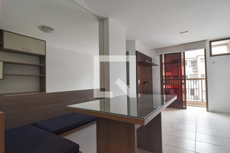 Sala de apartamento para alugar com 3 quartos, 70m² em São Lourenço, Niterói