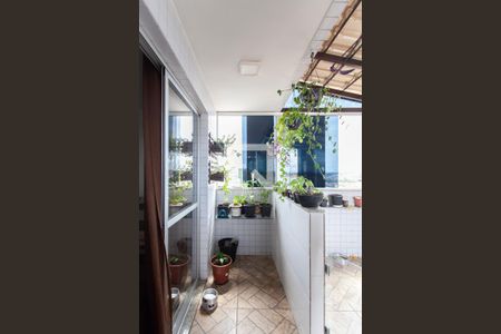 Apartamento à venda com 140m², 2 quartos e 3 vagasVaranda