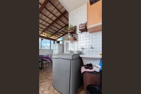 Apartamento à venda com 140m², 2 quartos e 3 vagasÁrea de Serviço