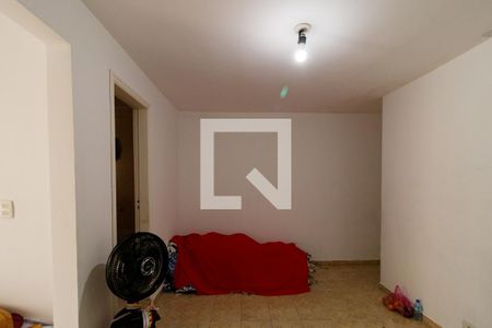 Casa à venda com 186m², 4 quartos e 2 vagas Casa à venda com 186m², 4 quartos e 2 vagasSuíte