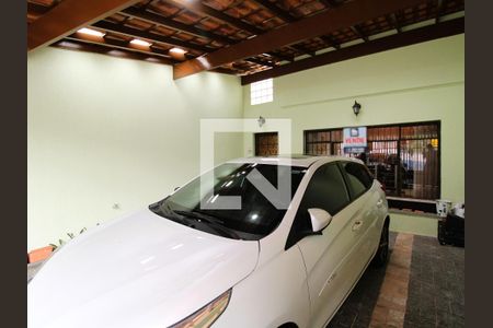 Casa à venda com 140m², 3 quartos e 2 vagasGaragem