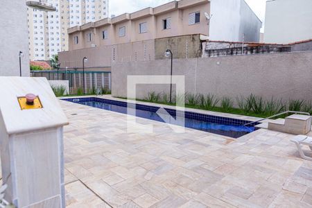Apartamento para alugar com 38m², 2 quartos e sem vaga Apartamento para alugar com 38m², 2 quartos e sem vagaÁrea comum - Piscina