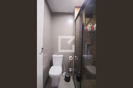 Apartamento à venda com 38m², 2 quartos e sem vaga Apartamento à venda com 38m², 2 quartos e sem vagaBanheiro