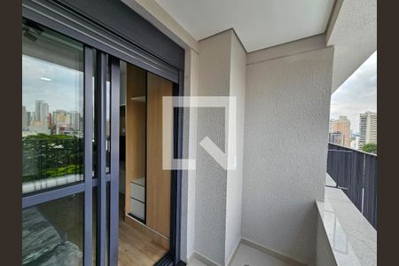 Varanda de kitnet/studio à venda com 1 quarto, 27m² em Liberdade, São Paulo