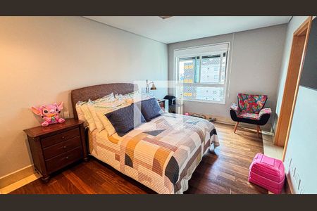 Apartamento à venda com 248m², 3 quartos e 4 vagasSuite 1