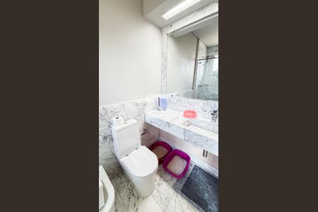 Apartamento à venda com 248m², 3 quartos e 4 vagasVista Suite 1