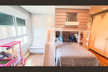 Apartamento à venda com 248m², 3 quartos e 4 vagasSuite 2