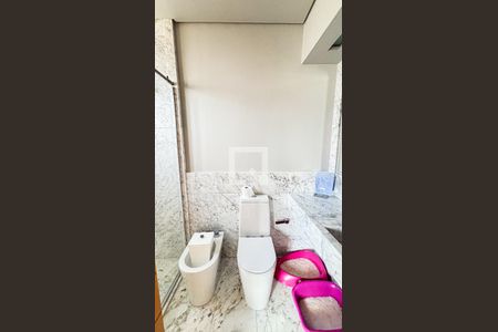 Apartamento à venda com 248m², 3 quartos e 4 vagasVista Suite 1