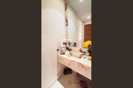 Apartamento à venda com 248m², 3 quartos e 4 vagasLavabo