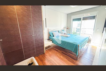 Apartamento à venda com 248m², 3 quartos e 4 vagasSuíte 3