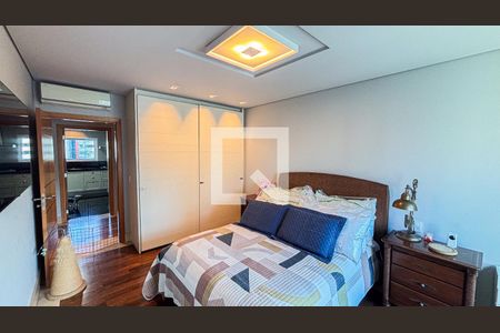 Apartamento à venda com 248m², 3 quartos e 4 vagasSuite 1