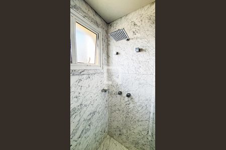 Apartamento à venda com 248m², 3 quartos e 4 vagasVista Suite 1