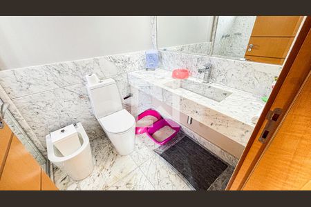 Apartamento à venda com 248m², 3 quartos e 4 vagasVista Suite 1