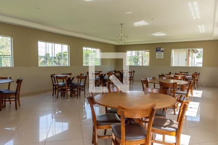 Apartamento para alugar com 42m², 2 quartos e 1 vaga Apartamento para alugar com 42m², 2 quartos e 1 vagaÁrea Comum-Salão de Festa 2