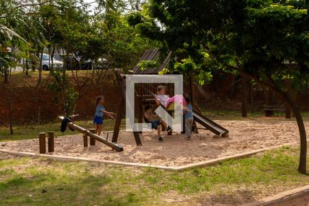 Apartamento para alugar com 42m², 2 quartos e 1 vaga Apartamento para alugar com 42m², 2 quartos e 1 vagaÁrea Comum-Playground 2