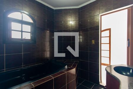 Casa para alugar com 260m², 5 quartos e 2 vagas Casa para alugar com 260m², 5 quartos e 2 vagasBanheiro da Suíte 2