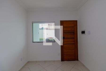 Sala de casa de condomínio à venda com 2 quartos, 66m² em Vila Granada, São Paulo