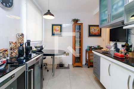 Apartamento à venda com 499m², 4 quartos e 4 vagasCozinha