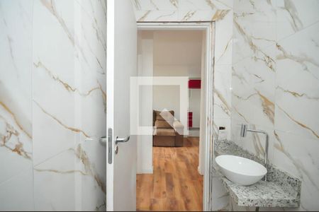 Apartamento para alugar com 43m², 2 quartos e sem vagaBanheiro