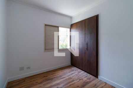 Apartamento à venda com 127m², 4 quartos e 2 vagas Apartamento à venda com 127m², 4 quartos e 2 vagasQuarto 2