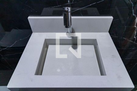 Apartamento à venda com 127m², 4 quartos e 2 vagas Apartamento à venda com 127m², 4 quartos e 2 vagasBanheiro