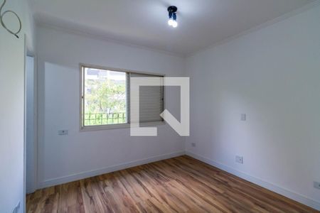 Apartamento à venda com 127m², 4 quartos e 2 vagas Apartamento à venda com 127m², 4 quartos e 2 vagasQuarto 4