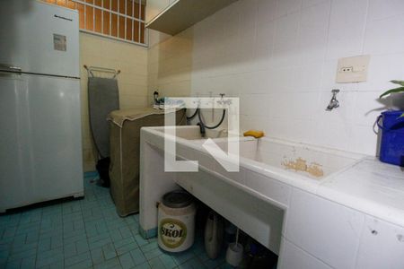 Casa à venda com 460m², 5 quartos e 4 vagasÁrea de Serviço