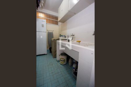 Casa à venda com 460m², 5 quartos e 4 vagasÁrea de Serviço