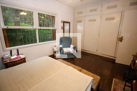 Casa à venda com 460m², 5 quartos e 4 vagasSuíte 1