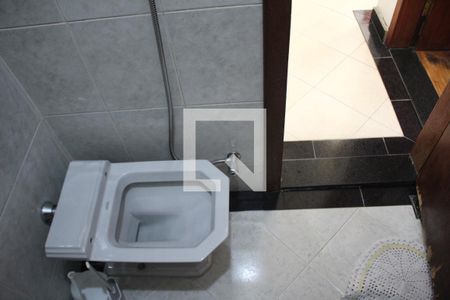 Casa à venda com 180m², 3 quartos e 3 vagasBanheiro