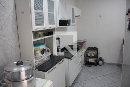 Casa à venda com 180m², 3 quartos e 3 vagasCozinha 2
