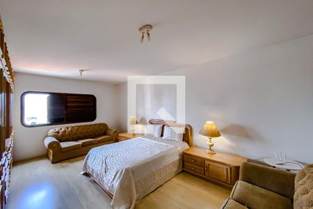 Apartamento à venda com 375m², 4 quartos e 4 vagasQuarto 4 - Suíte