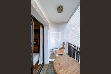 Apartamento à venda com 375m², 4 quartos e 4 vagasVaranda da Sala de TV