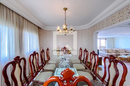 Apartamento à venda com 375m², 4 quartos e 4 vagasSala de Jantar