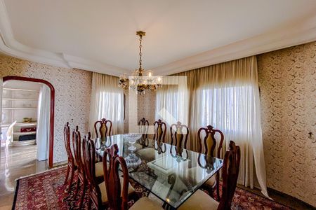 Apartamento à venda com 375m², 4 quartos e 4 vagasSala de Jantar