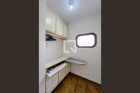 Apartamento à venda com 375m², 4 quartos e 4 vagasÁrea de Serviço