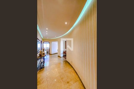 Apartamento à venda com 375m², 4 quartos e 4 vagasHall