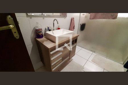 Casa à venda com 278m², 3 quartos e 4 vagas Casa à venda com 278m², 3 quartos e 4 vagasBanheiro Social