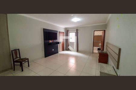 Casa à venda com 278m², 3 quartos e 4 vagas Casa à venda com 278m², 3 quartos e 4 vagasSuíte